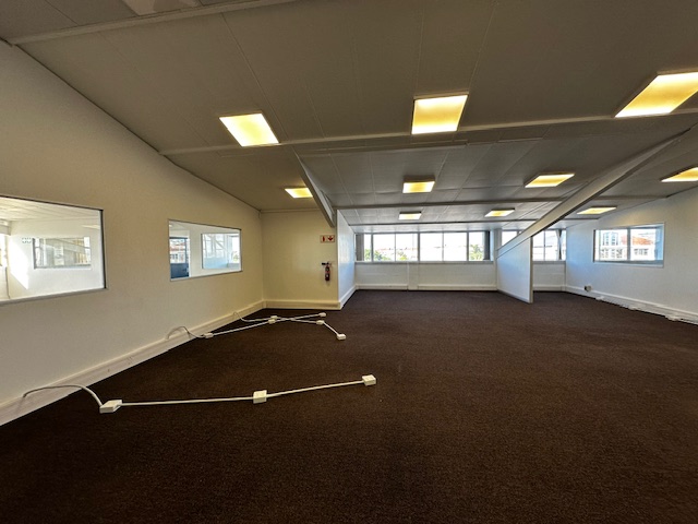 To Let Commercial Property for Rent in Observatory Western Cape